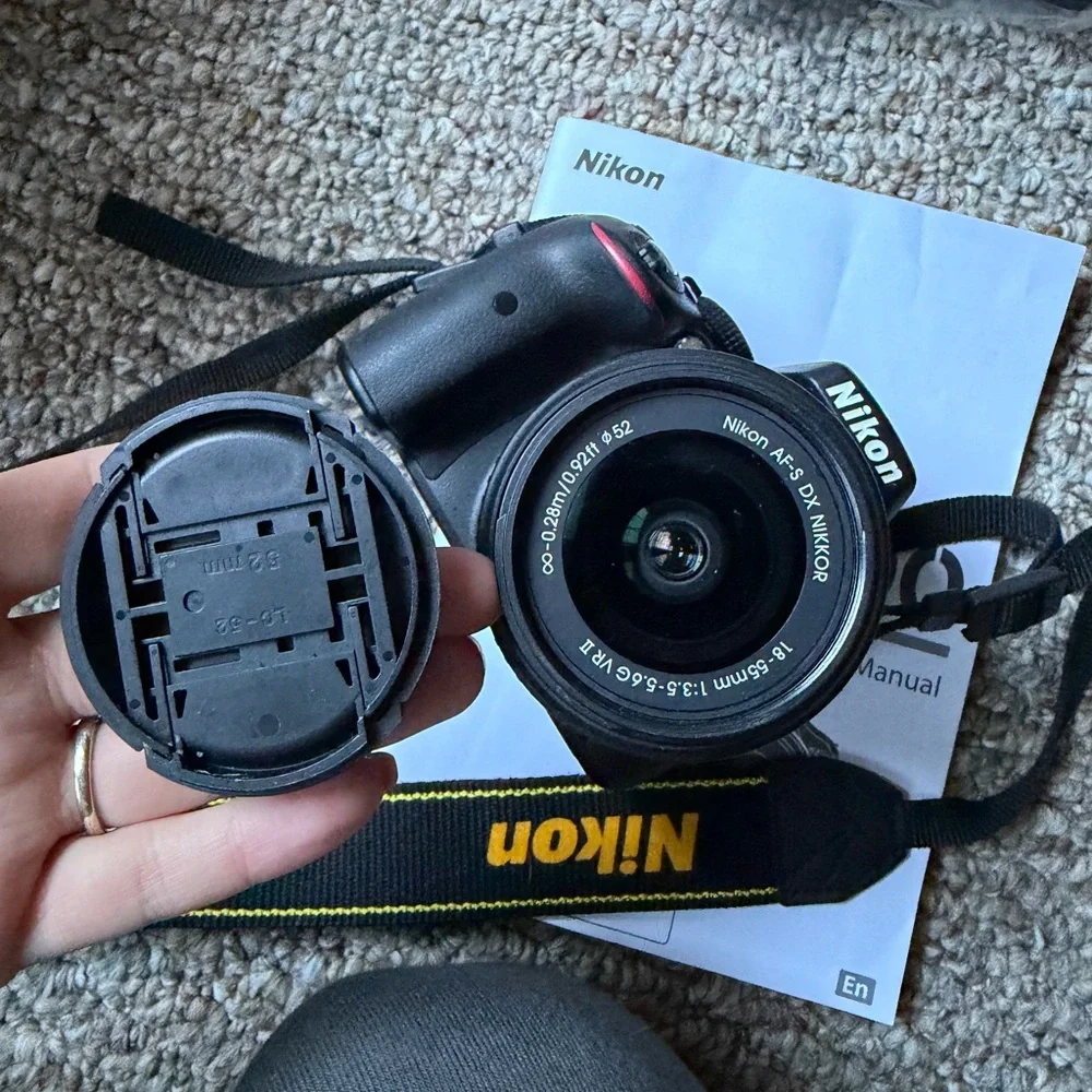 Nikon D5300 Black Digital Camera Kit
